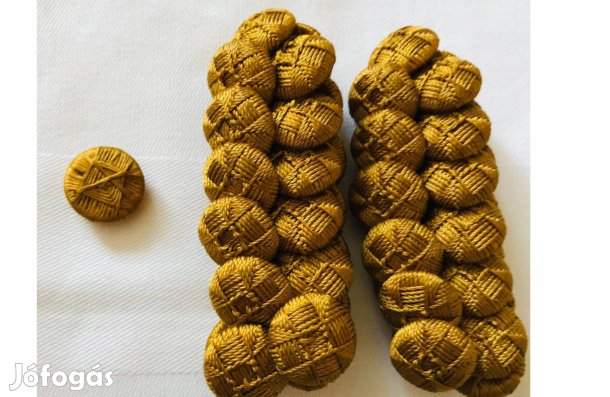 Régi behúzott paplangombok