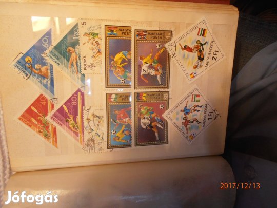 Régi bélyeggyűjtemény albumban 10000 ft