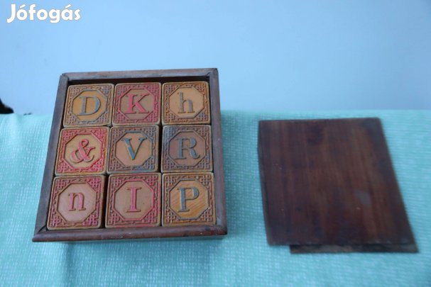 Régi betűkirakó játék, 27 darabos , kétoldalas