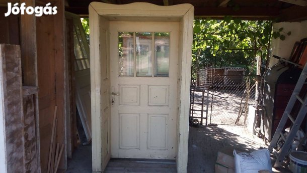 Régi bontott parasztház ajtó eladó