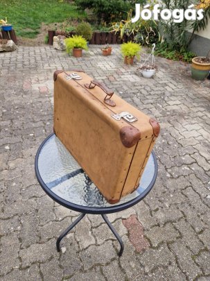 Régi bőrönd eladó 53×36×14cm