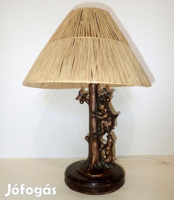 Régi bronzírozott figurális asztali lámpa fém fa rafia ernyő búra