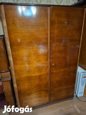 Régi bútor, szekrények