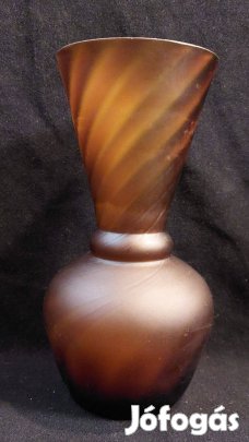 Régi csavart üveg váza