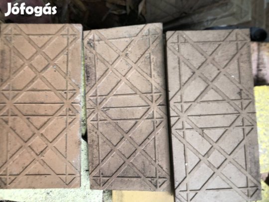 Régi csempe, bontott burkoló lap 500 Ft /db