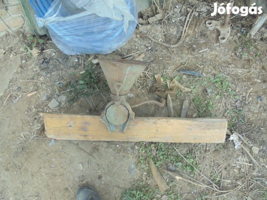 Régi daráló 3000 ft