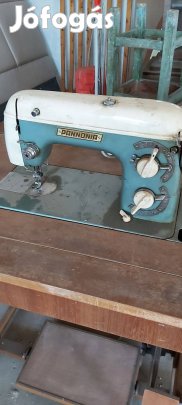 Régi de jo Pannonia varrogép