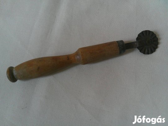 Régi derelyevágó, derelyemetsző