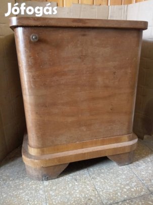 Régi éjjeli szekrény 2db különböző méretű 