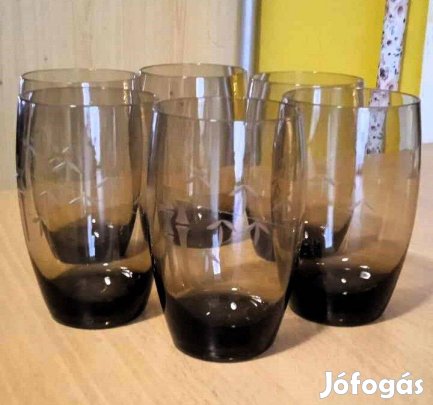 Régi elegáns finom, vékony, metszett füstüveg pohárkészlet
