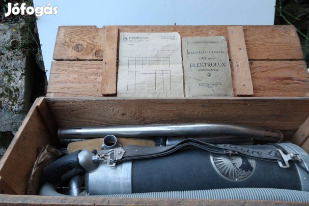 Régi elektrolux porszivó 1934-ből dobozában papirokkal