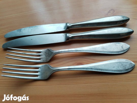 Régi ezüstözöt 2 db villa 2 db kés jelzett db-ok