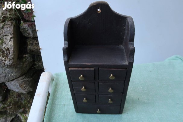 Régi fa fűszertartó rézgombokkal-30 cm magas