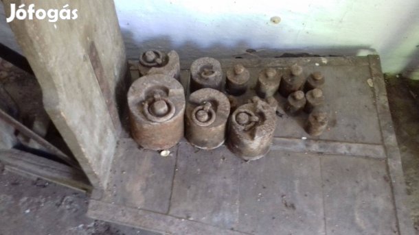 Régi fa mázsa súlyokkal