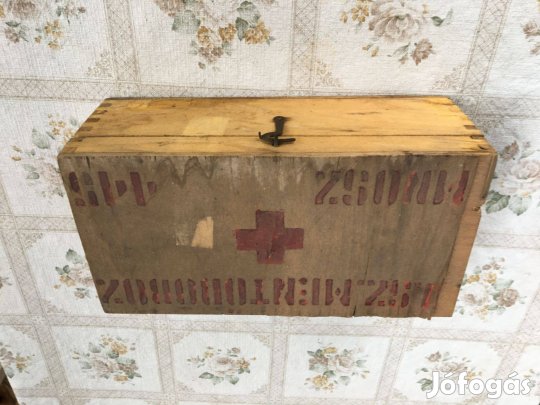 Régi fa mentődoboz