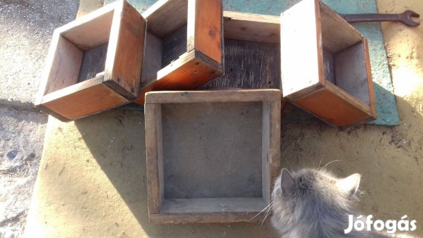 Régi fa tároló dobozok 20x20cm