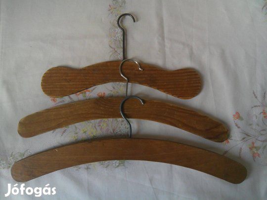 Régi fa vállfa, akasztó,fogas ( 3 db. )