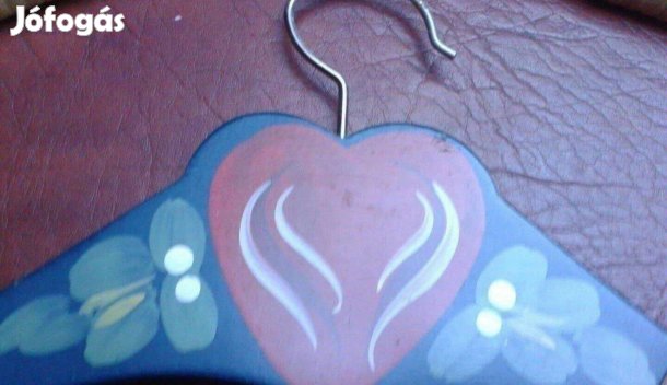 Régi fa vállfa kézi festés 3 db egyben