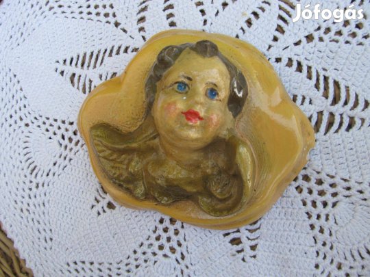 Régi falidísz festett gipsz angyal