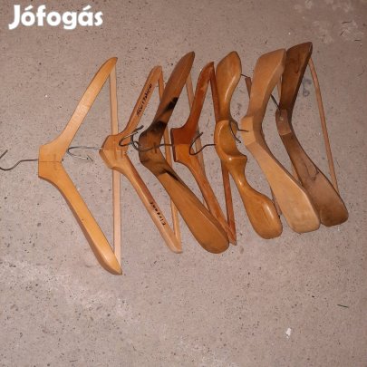 Régi faválfák egyben