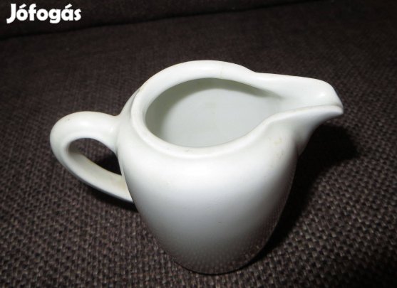 Régi fehér kerámia tejszínes kiöntő 5,5 cm jelzett Bauscher Weiden