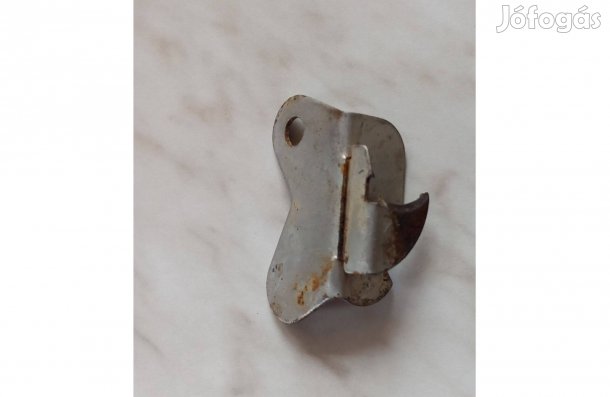 Régi fém Konzervnyitó