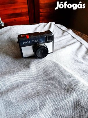 Régi fényképetőgép Certo