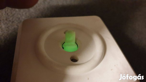 Régi foszforeszkáló villanykapcsoló eladó