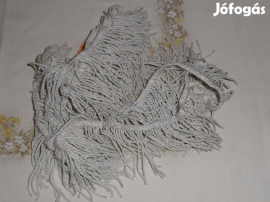 Régi függöny / terítő rojt