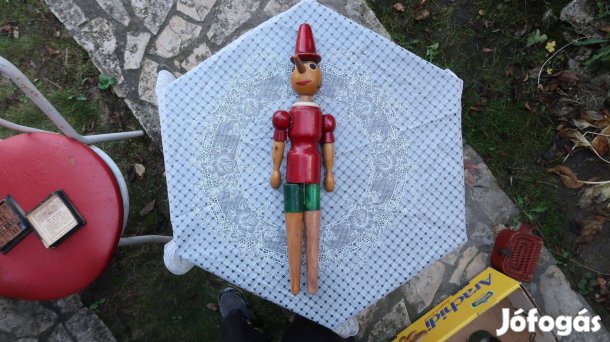 Régi gyerekjáték fa festett pinokkio figura 40 cm