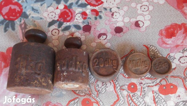 Régi hagyományos mérlegsúlyok