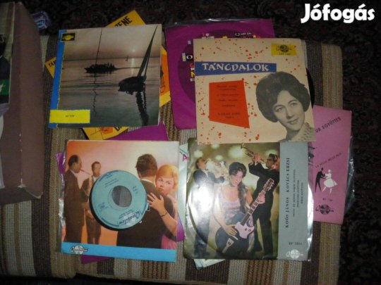 Régi hanglemezek, kép szerint