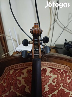 Régi hegedű elaxó