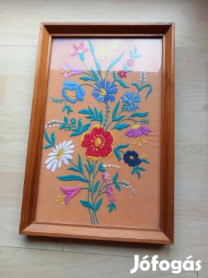 Régi hímzett kép fa keret 25x40cm búzavirág és margaréta