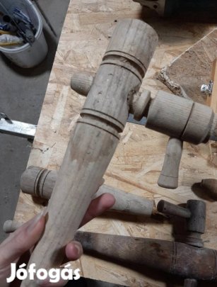 Régi hordó csapok fából