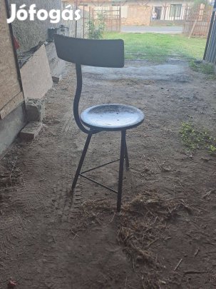 Régi iskolai karszék 9 db