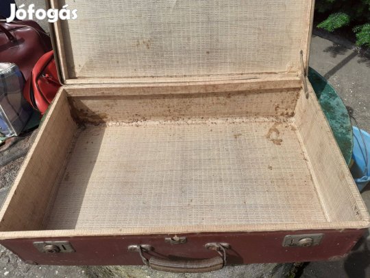 Régi jelzett nagyobb bőrönd Kazeto 65x45cm