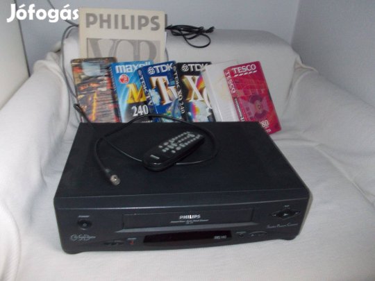 Régi kazettás lejátszók egyben/a