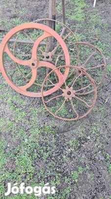 Régi kerék eladó