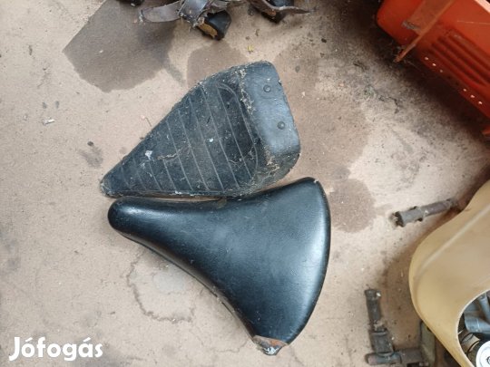 Régi kerékpár ülés.