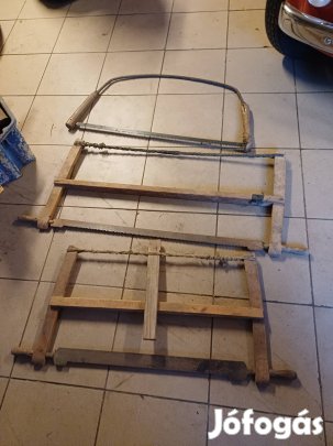 Régi keretes fürész.