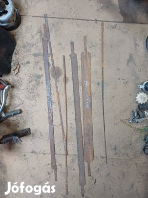 Régi keretes fürészlap.