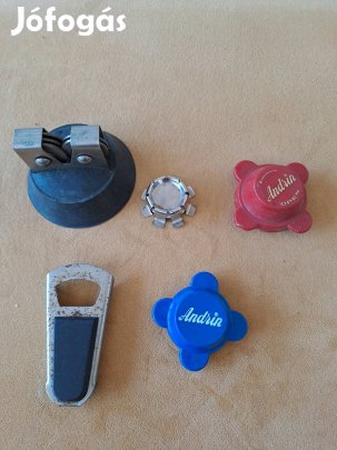 Régi késélező és üvegnyitók 