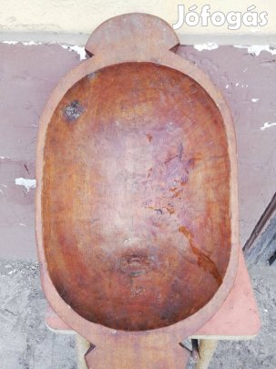 Régi kézifaragású teknő eladó 10.000Ft /db