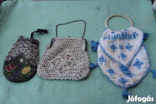 Régi kézimunkás táskák,horgolt,győngyős, kivarrt