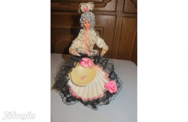 Régi kézműves kagylóból készült női figura kagylóbaba 19 cm