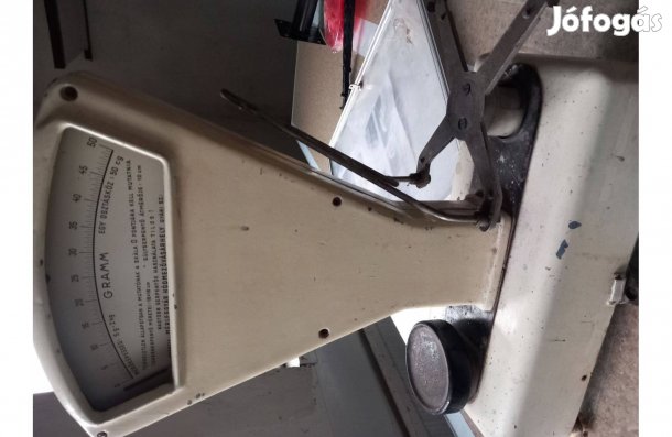 Régi kicsi labormérleg