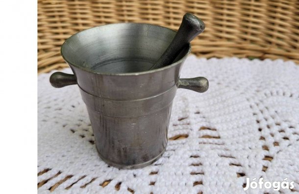 Régi kis ón mozsár angyal Rvs jelzéssel