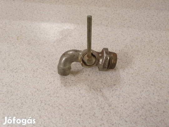 Régi kisméretű krómozott csap