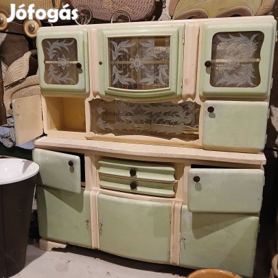 Régi konyha kredenc